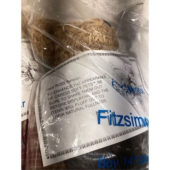 Vintage Russ Bear Collection - Picture 6 of 6